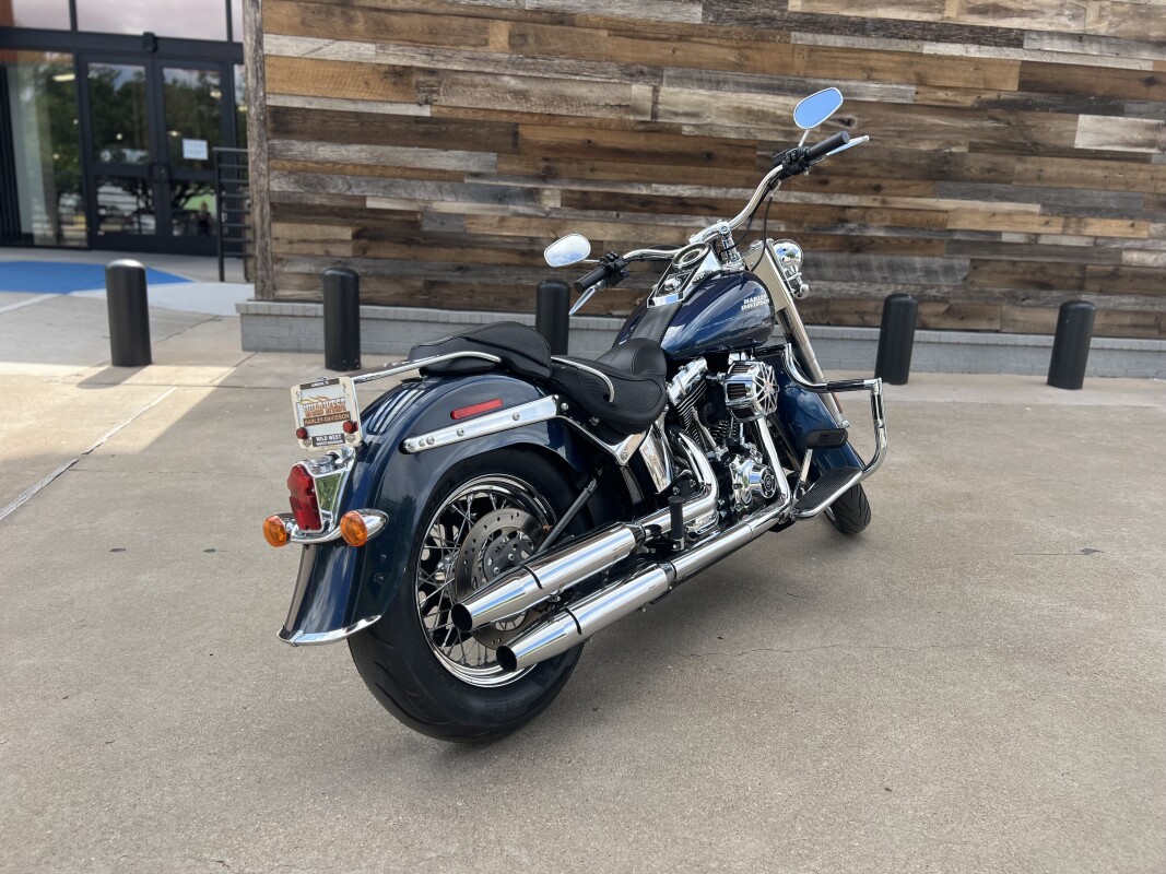 2016 Harley-Davidson Softail Deluxe Cosmic Blue Pearl - Photo 8