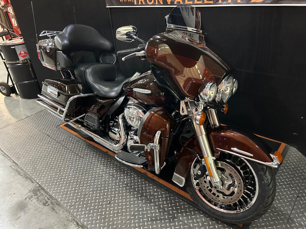 2011 H-D FLHTK Electra Glide Ultra Limited 103ci - Photo 3
