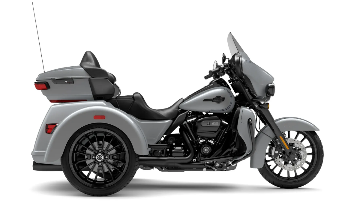 FLHTCUTG 2025 Tri Glide® Ultra