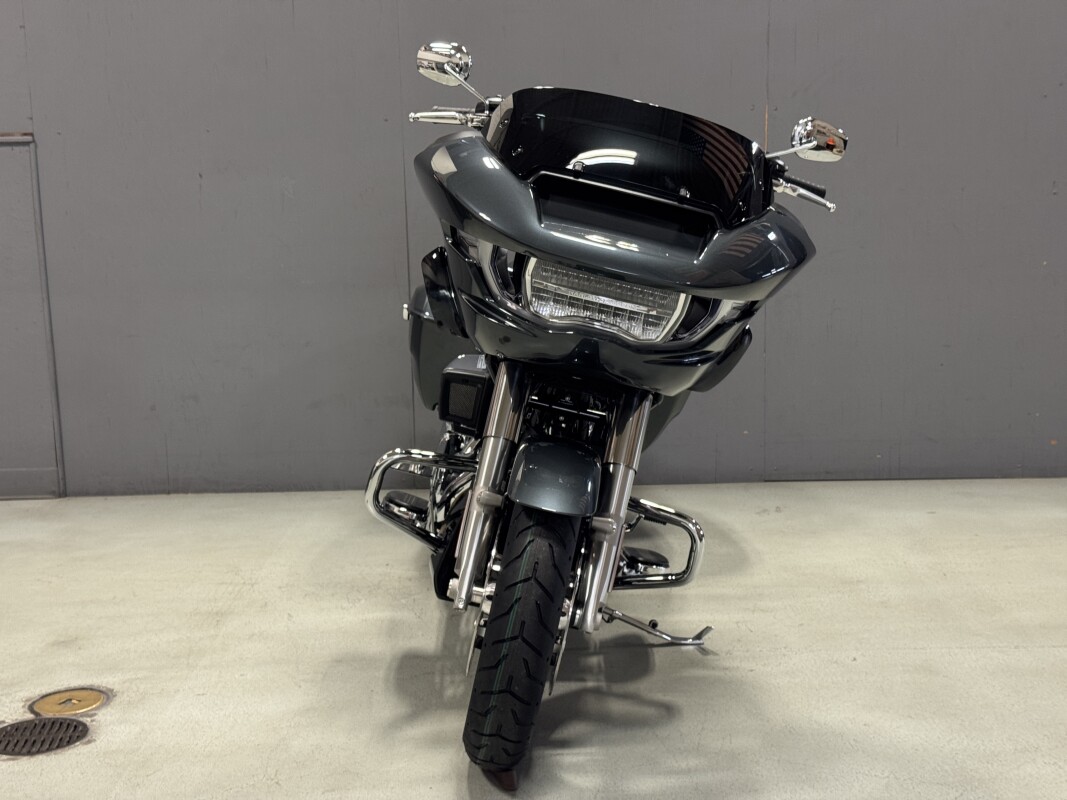 FLTRX 2025 Road Glide - Photo 7