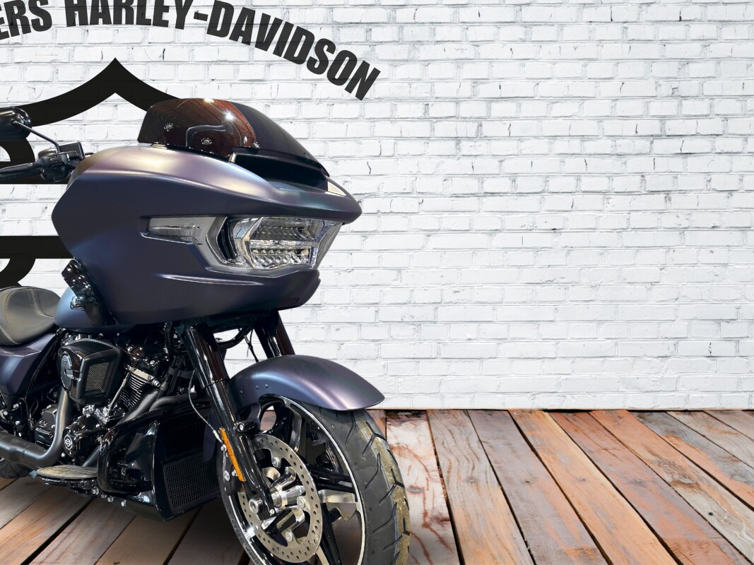2025 Harley-Davidson Road Glide Purple Abyss Denim - Black Finish - Photo 3