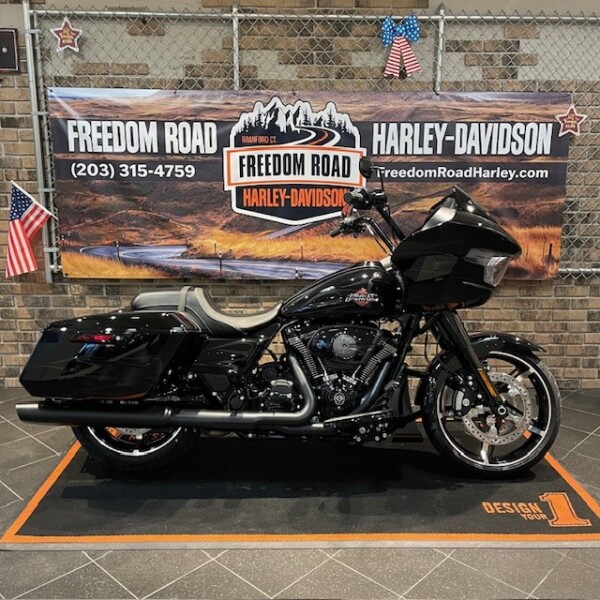 2025 Road Glide® (FLTRX)