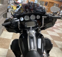 2015 Electra Glide Ultra Limited thumb 1