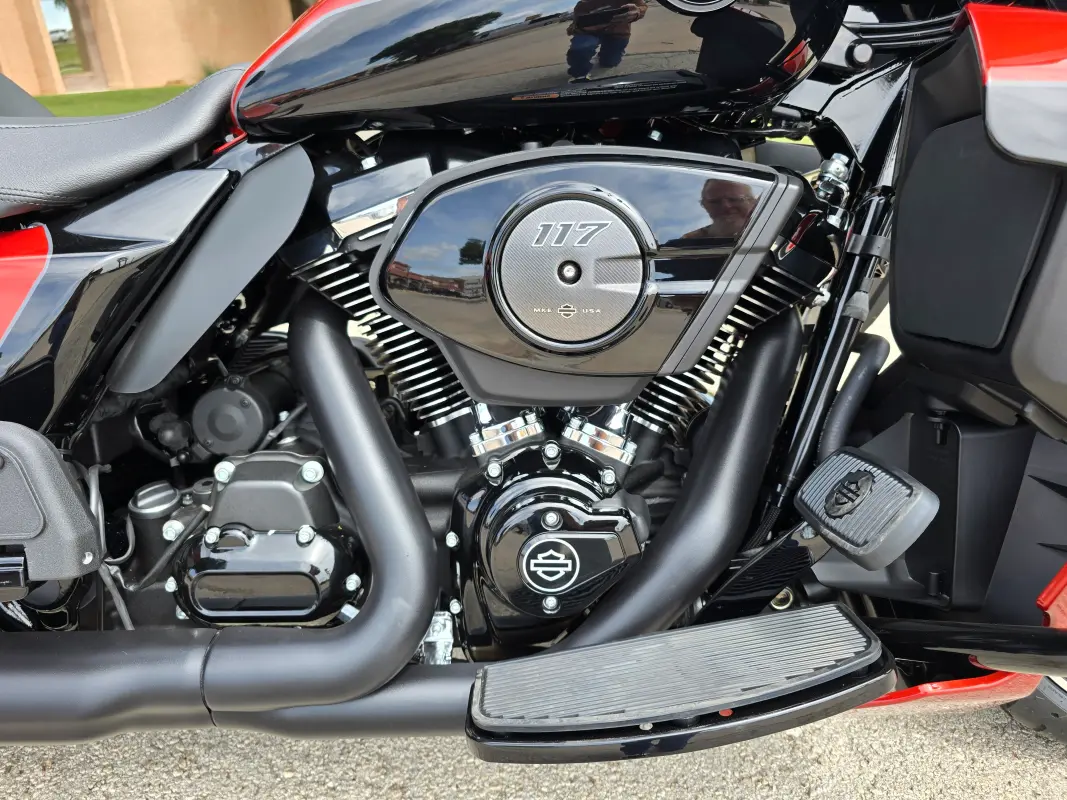 2025 Harley-Davidson Street Glide Ultra - Photo 9