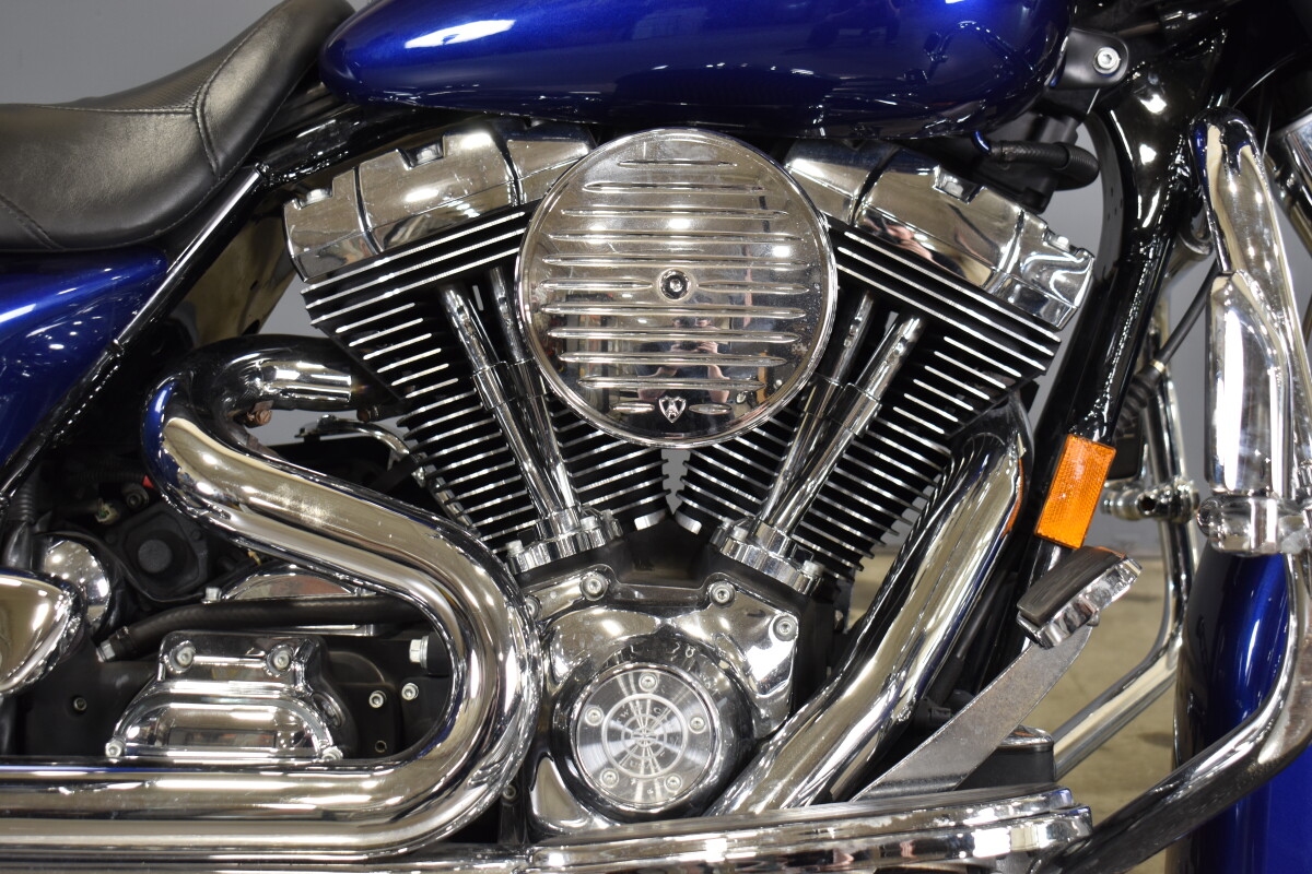 2006 Harley-Davidson Street Glide FLHX - Photo 9