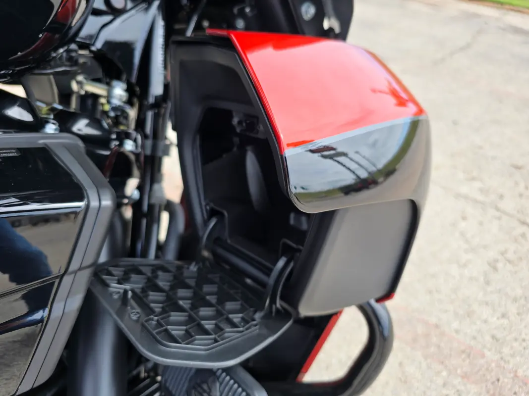 2025 Harley-Davidson Street Glide Ultra - Photo 10