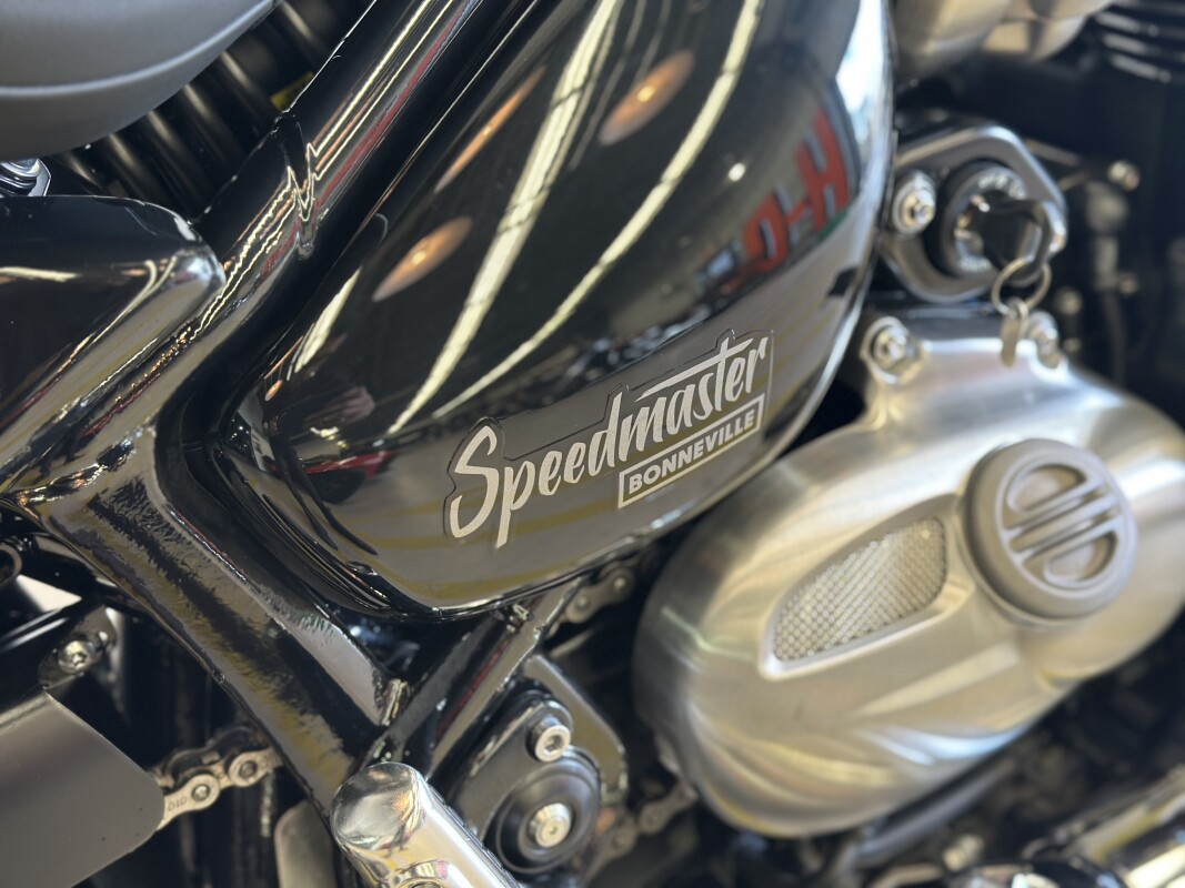 2023 Triumph Bonneville Speedmaster Sapphire Black / Fusion White - Photo 8