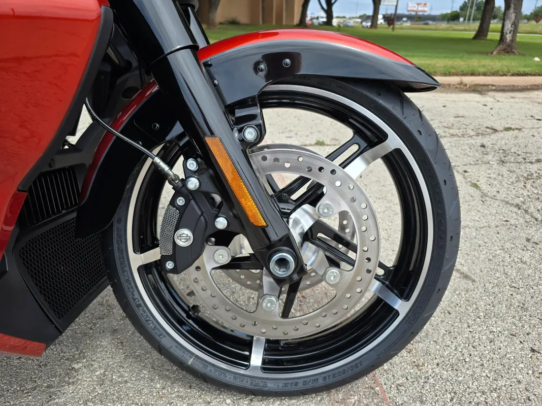 2025 Harley-Davidson Street Glide Ultra - Photo 7