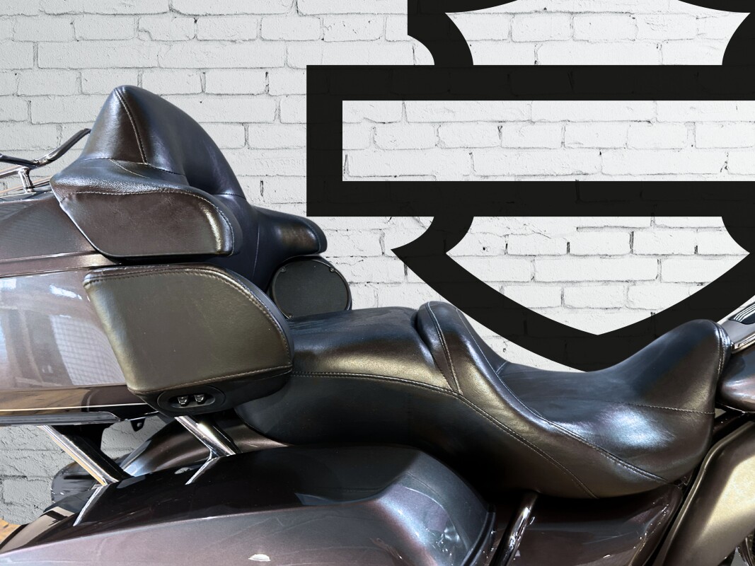 2014 Harley-Davidson Electra Glide Ultra Limited Charcoal Pearl/Vivid Black - Photo 6