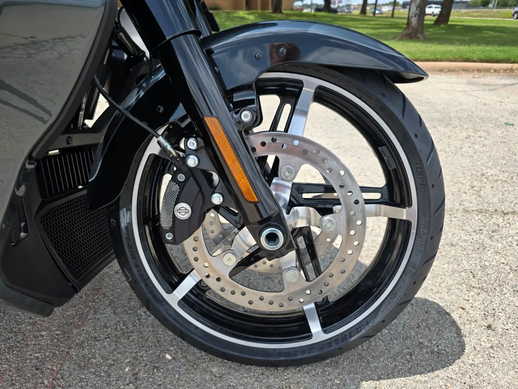 2025 Harley-Davidson Street Glide Ultra - Photo 7