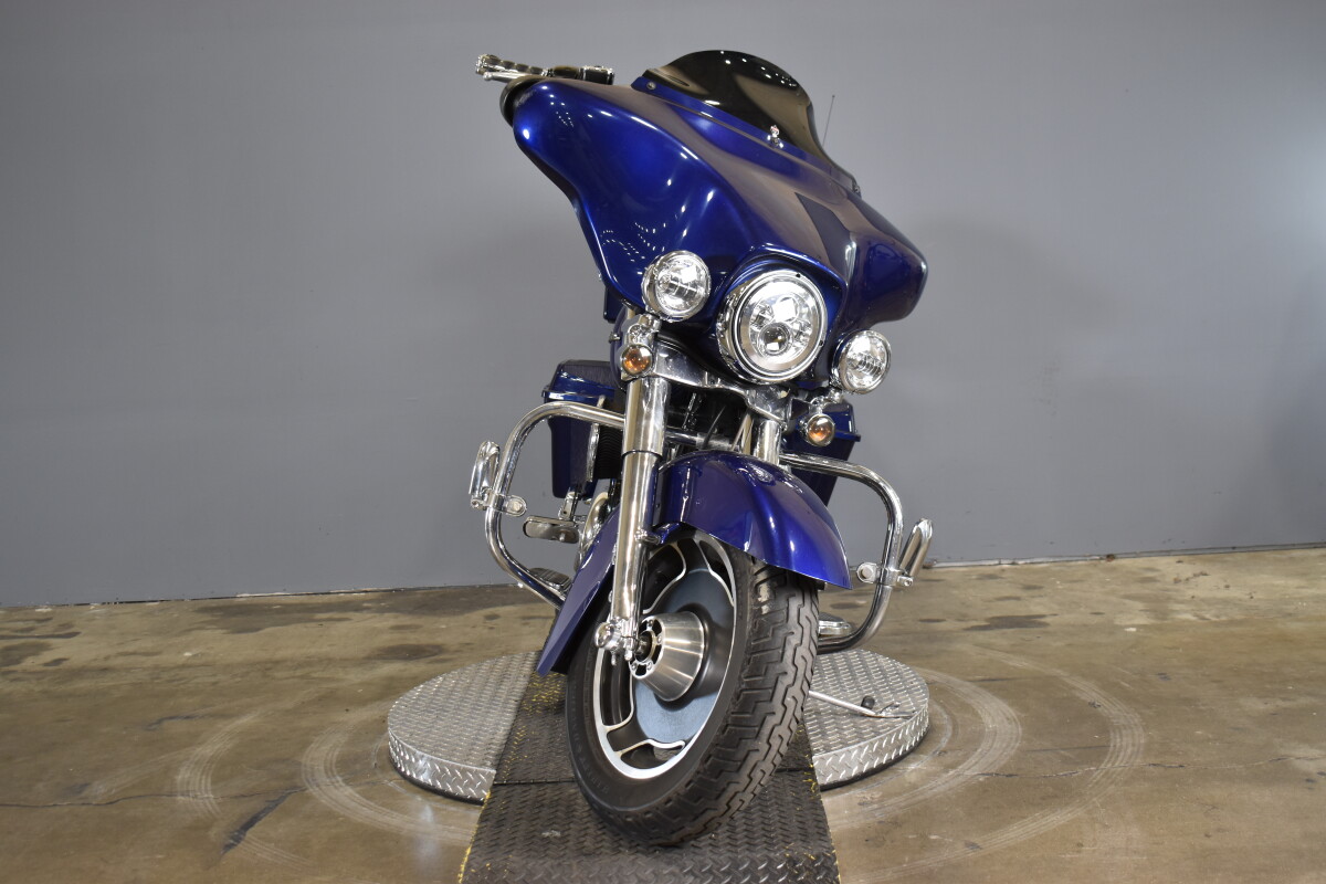 2006 Harley-Davidson Street Glide FLHX - Photo 3