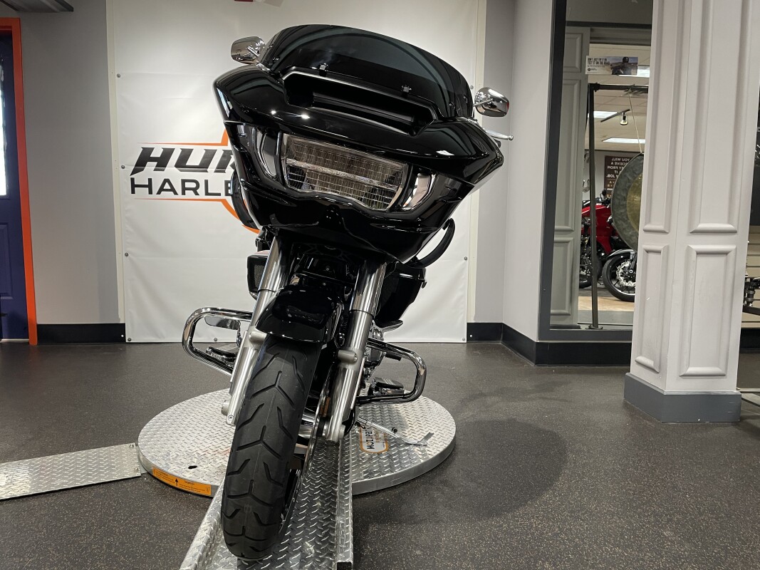 2025 Harley‑Davidson Road Glide FLTRX - Photo 3