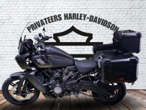 2021 Harley-Davidson<sup>®</sup> Pan America™ 1250 thumb 3