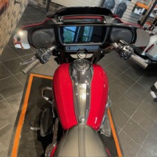 2025 Street Glide® (FLHX) thumb 3