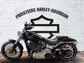 2025 Harley-Davidson<sup>®</sup> Breakout™ Midnight Firestorm thumb 3