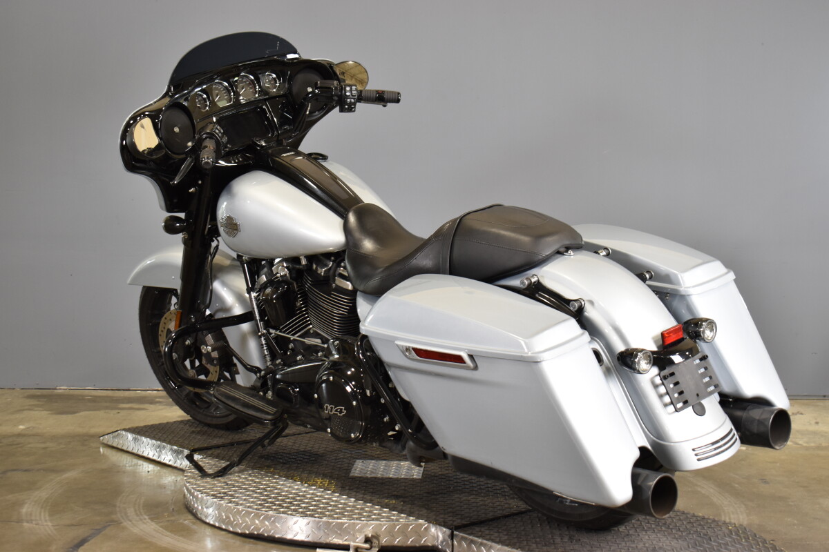 2023 Harley-Davidson Street Glide Special FLHXS - Photo 6