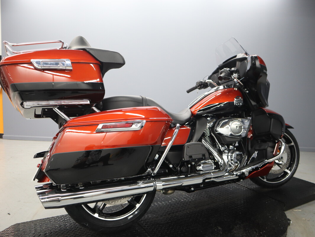 2025 Harley-Davidson Street Glide Ultra FLHXU - Photo 8