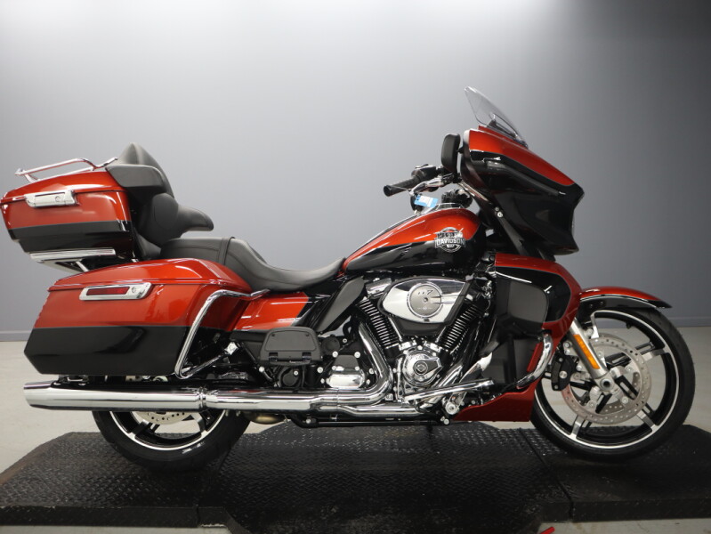 2025 Harley-Davidson® Street Glide™ Ultra FLHXU