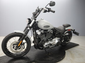 2025 Harley-Davidson® Street Bob® FXBB thumb 0