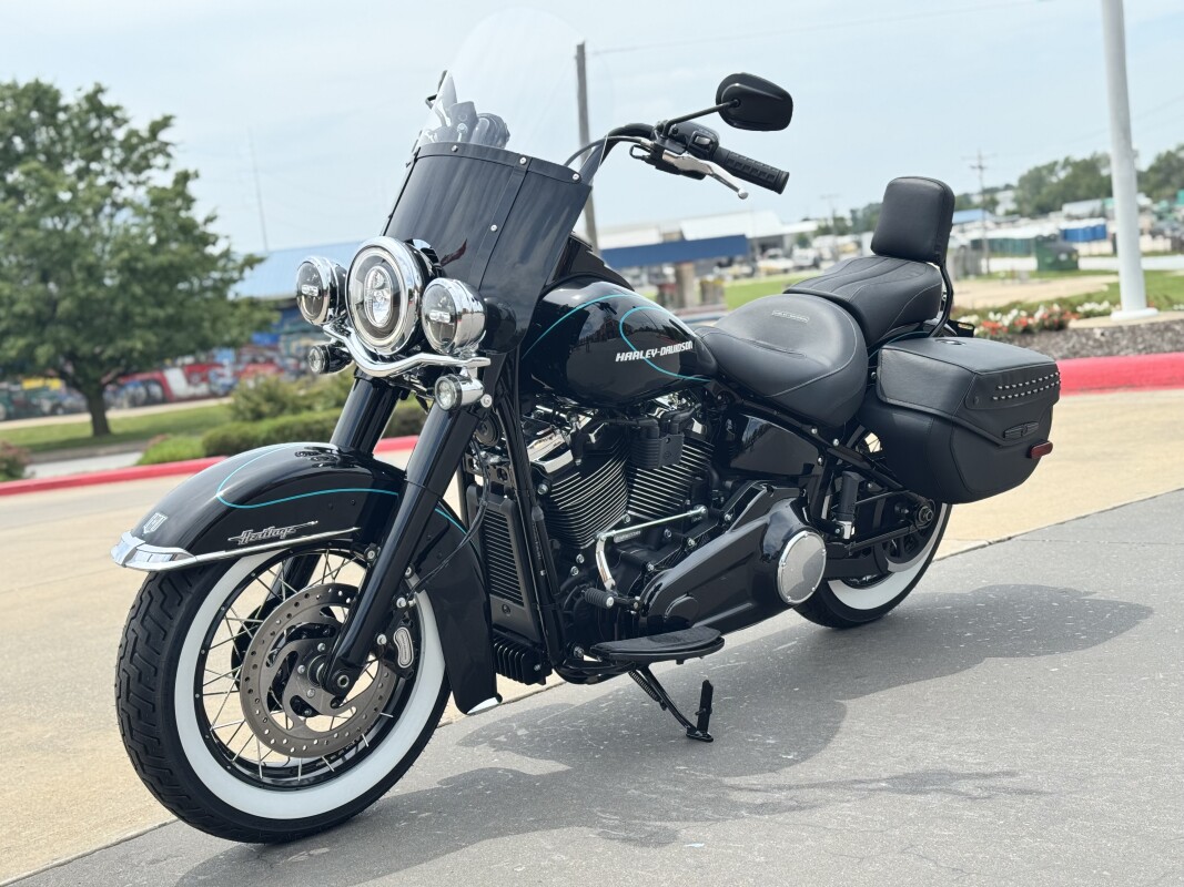 2025 Harley-Davidson Heritage Classic FLHC - Photo 5