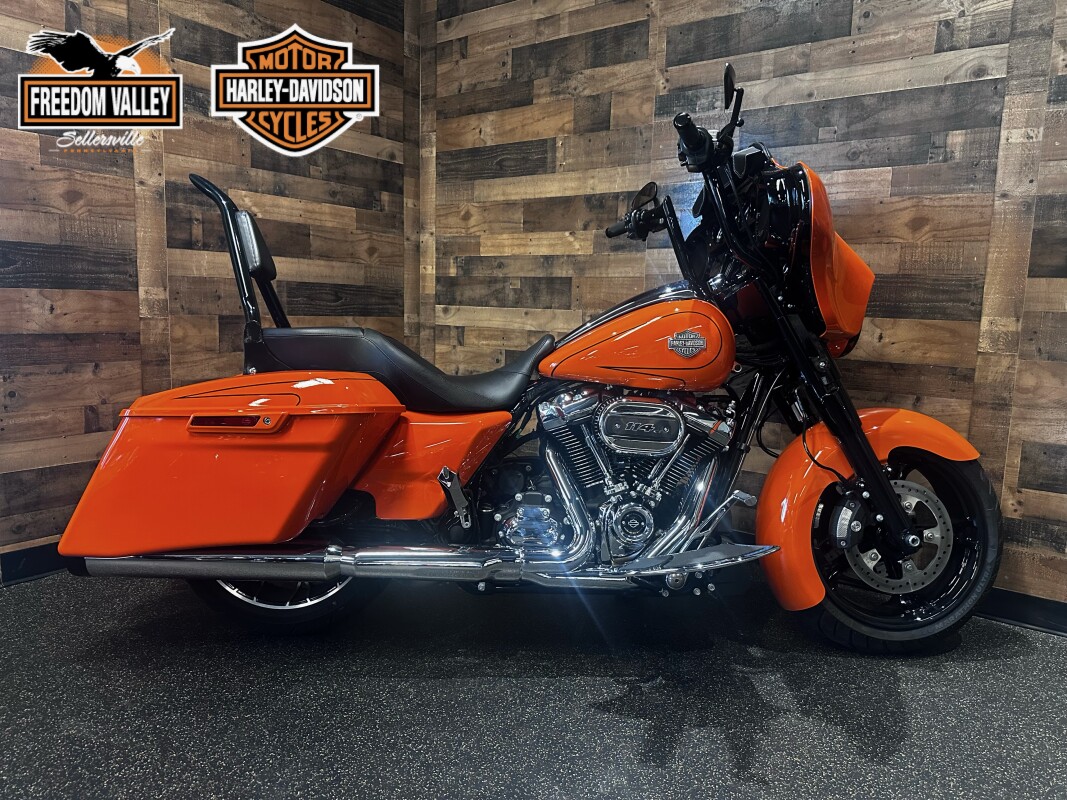 2023 Harley-Davidson Street Glide Special Baja Orange FLHXS *FAT TIRE BIKE*