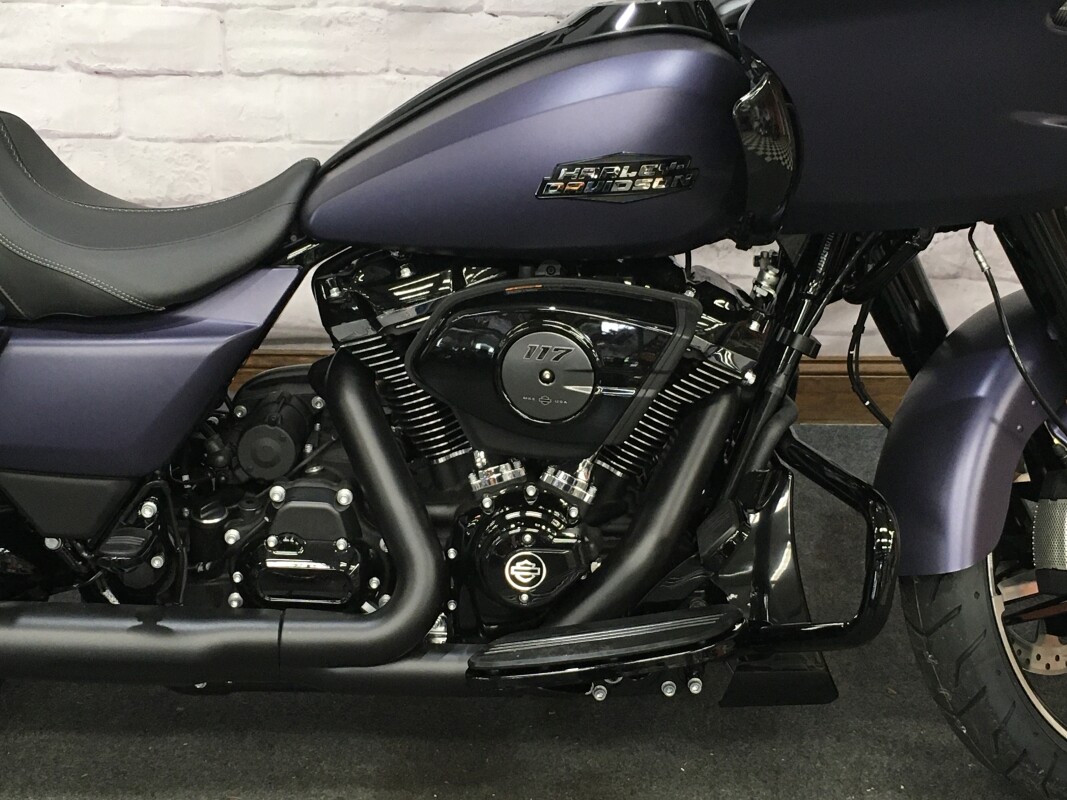 2025 Harley-Davidson Road Glide Purple Abyss Denim - Black Finish FLTRX - Photo 3