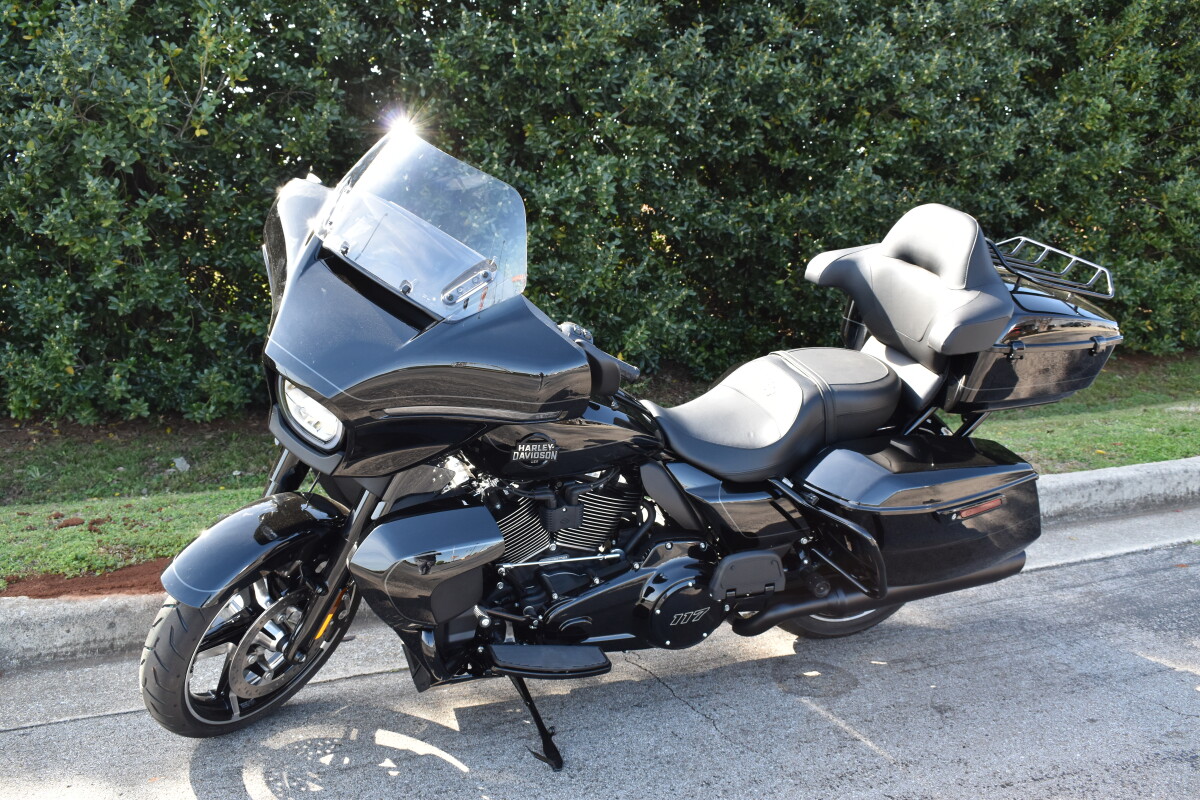 2025 Harley-Davidson Street Glide Ultra – Ultimate Touring Comfort - Photo 5