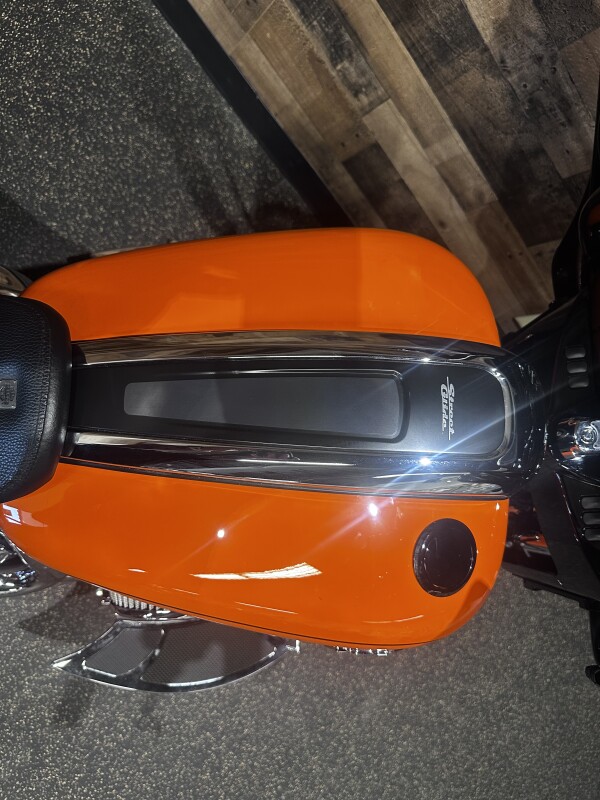 2023 Harley-Davidson Street Glide Special Baja Orange FLHXS *FAT TIRE BIKE* - Photo 2