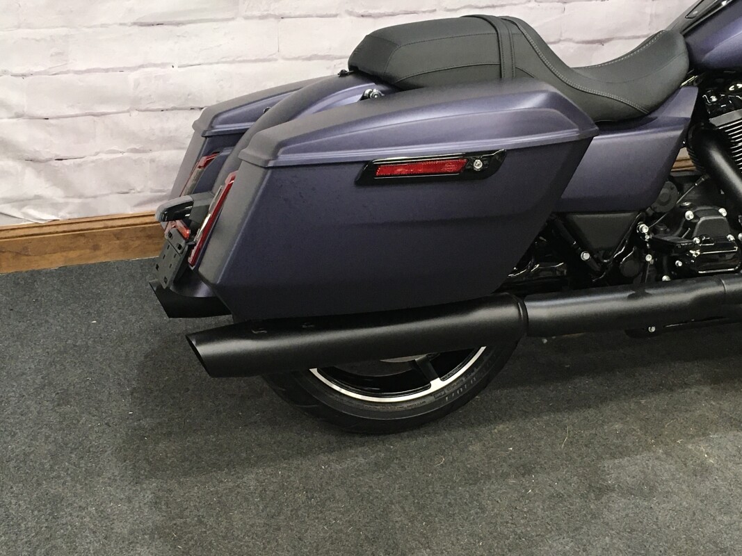2025 Harley-Davidson Road Glide Purple Abyss Denim - Black Finish FLTRX - Photo 2