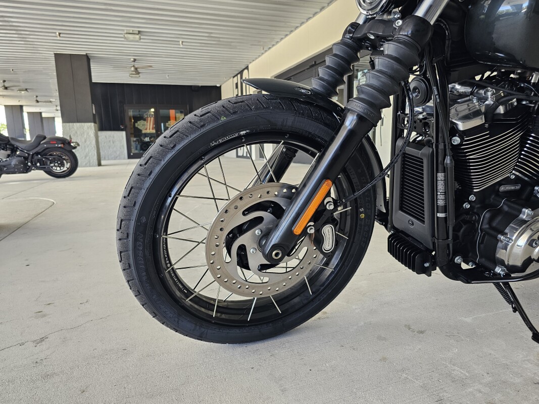 2025 Harley-Davidson Street Bob - Photo 6