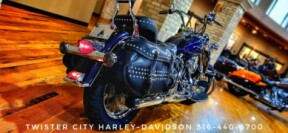 2012 Harley-Davidson<sup>®</sup> Heritage Softail<sup>®</sup> Classic, FLSTC103 thumb 1