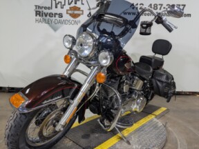 2011 Harley-Davidson<sup>®</sup> Heritage Softail<sup>®</sup> Classic Two-Tone Merlot Sunglo/Vivid B thumb 1
