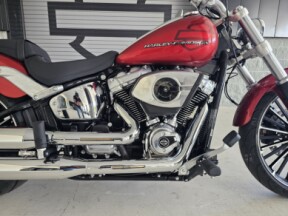 2025 Harley-Davidson<sup>®</sup> Breakout® thumb 3