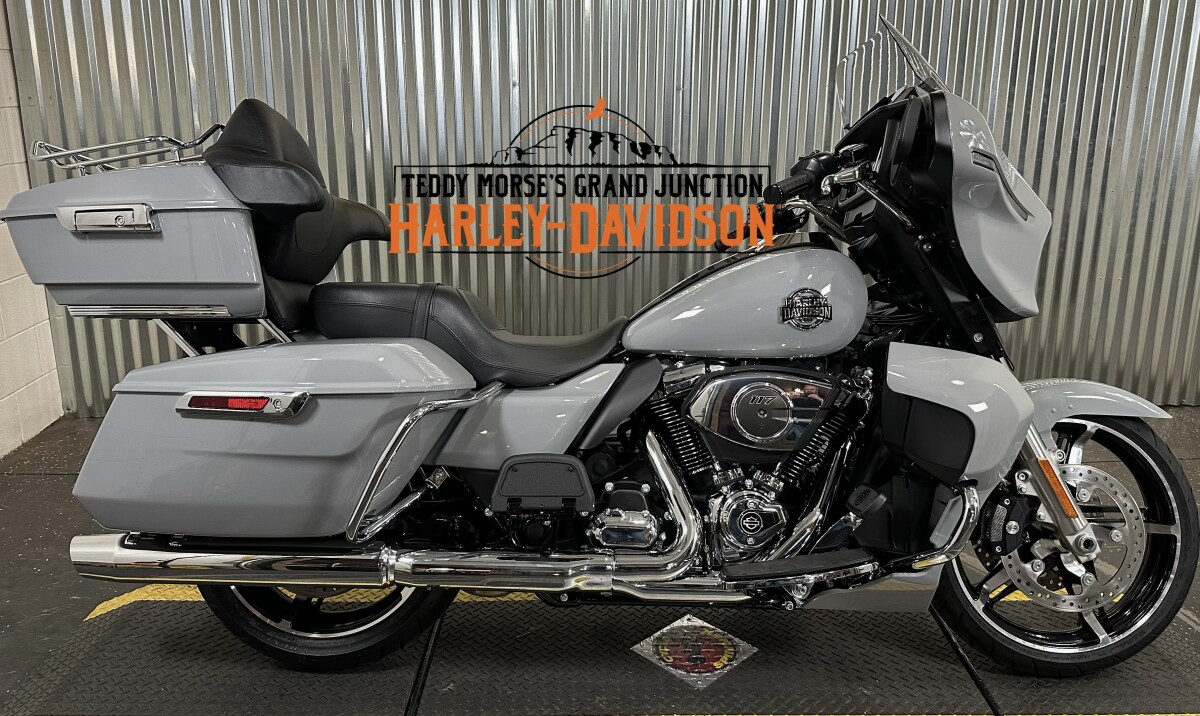 2025 Harley-Davidson Street Glide Ultra Billiard Gray