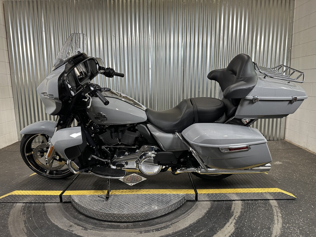 2025 Harley-Davidson Street Glide Ultra Billiard Gray - Photo 5