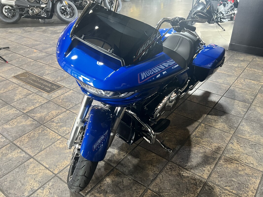2025 Harley-Davidson Road Glide Blue Burst - Photo 10