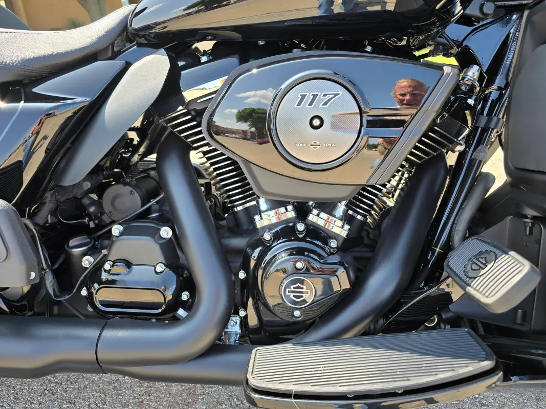 2025 Harley-Davidson Street Glide Ultra - Photo 8