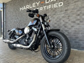 2022 Harley-Davidson<sup>®</sup> Forty-Eight<sup>®</sup> Vivid Black thumb 3