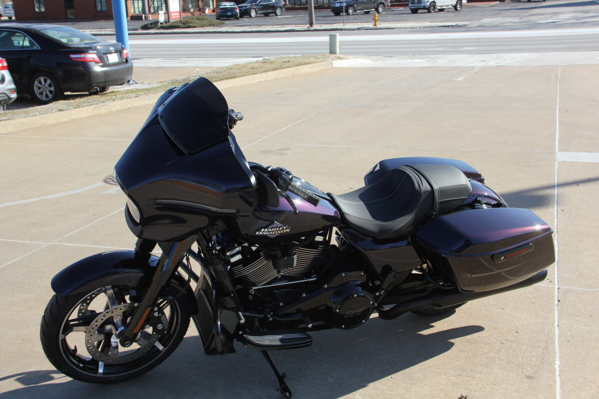 2025 Harley-Davidson Street Glide - Photo 6