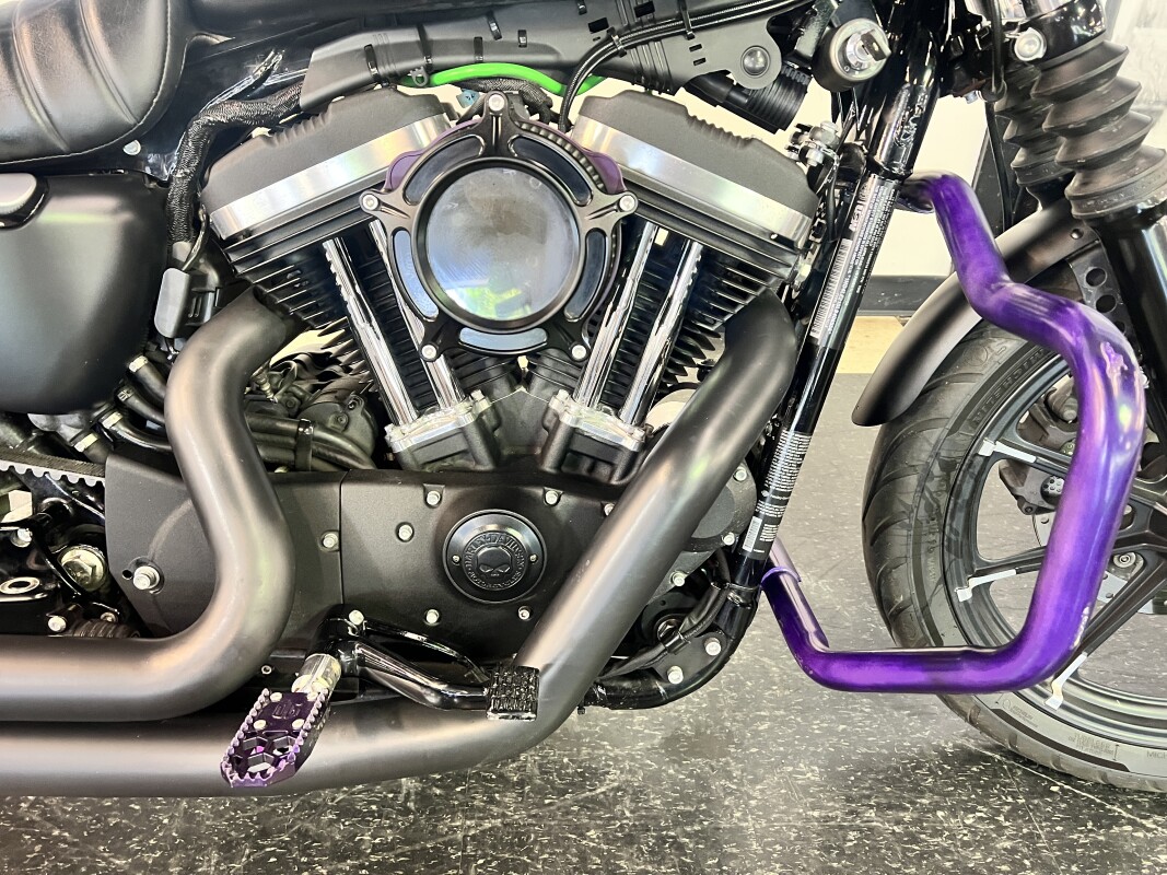 2020 Harley-Davidson Iron 883 Black Denim XL883N - Photo 4