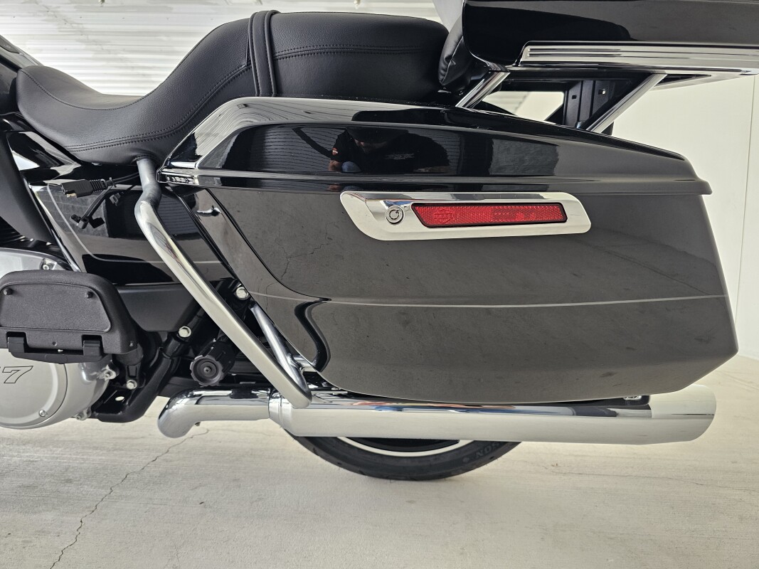 2025 Harley-Davidson Street Glide Ultra - Photo 9