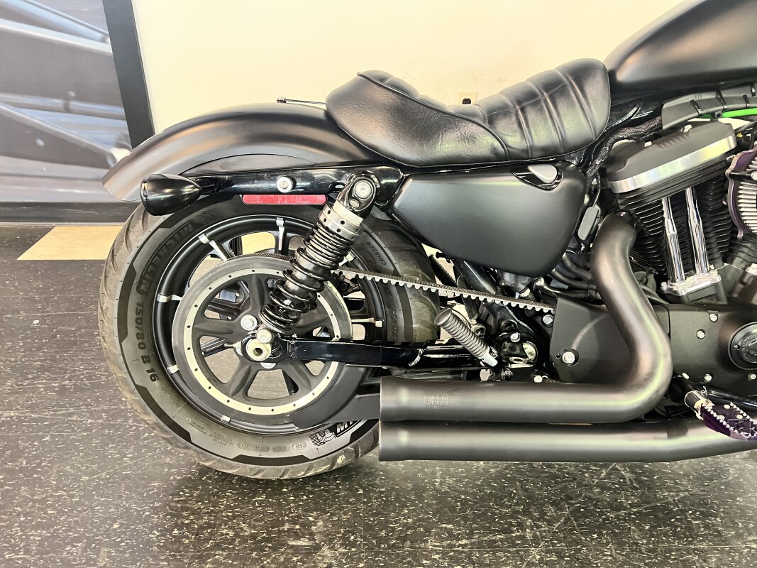 2020 Harley-Davidson Iron 883 Black Denim XL883N - Photo 5