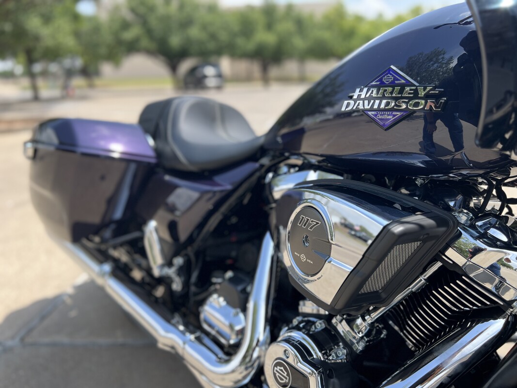 2025 Harley-Davidson Road Glide Mystic Shift - Photo 10