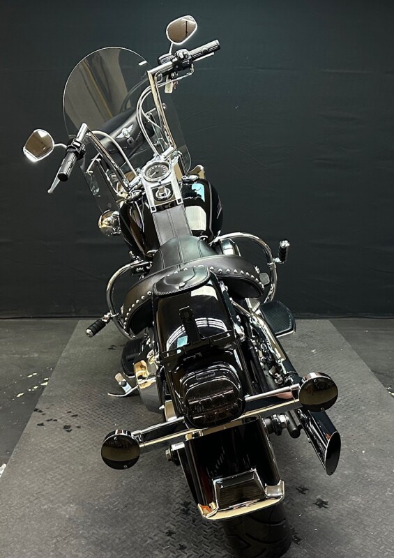 Harley-Davidson Heritage Softail Classic 2008 FLSTC BLACK - Photo 7