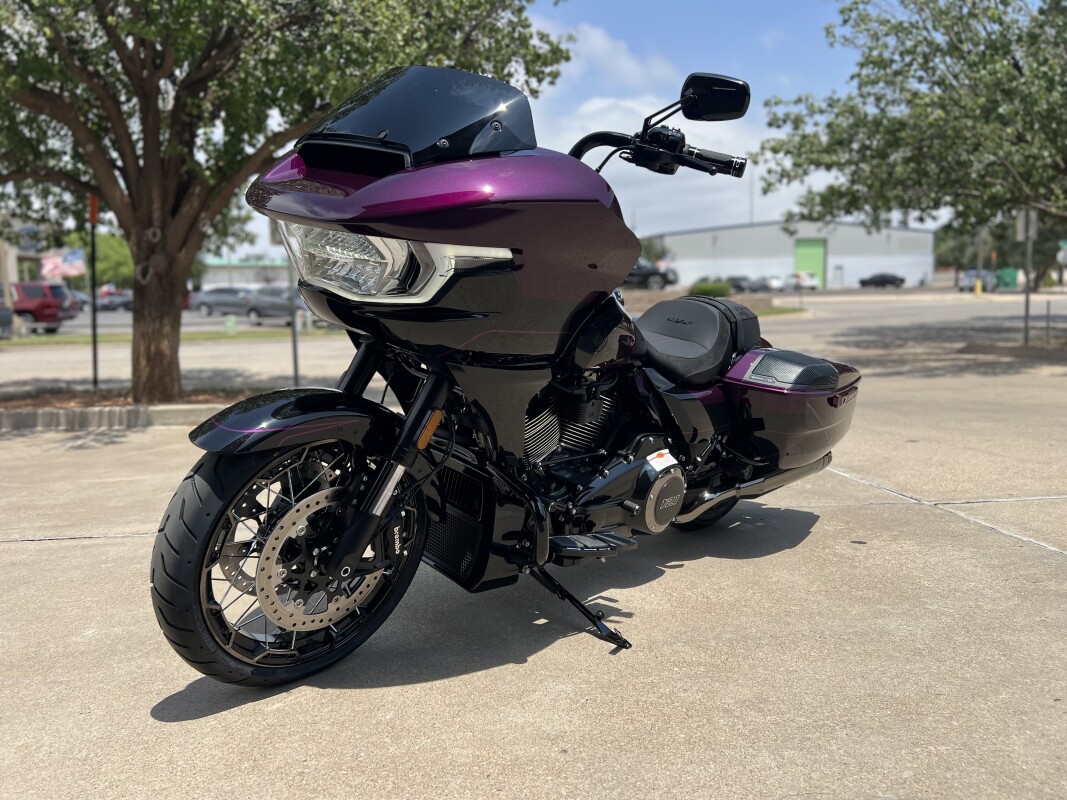 2025 Harley-Davidson CVO Road Glide Poison Berry - Photo 4