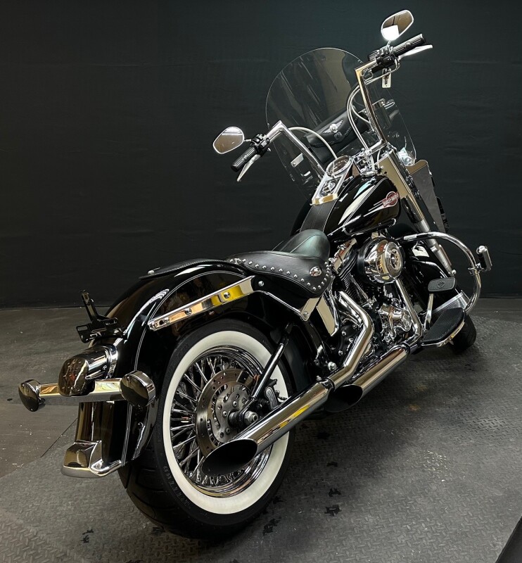 Harley-Davidson Heritage Softail Classic 2008 FLSTC BLACK - Photo 9