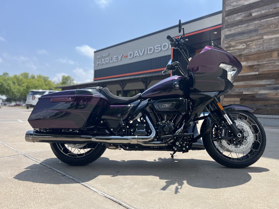2025 Harley-Davidson CVO Road Glide Poison Berry