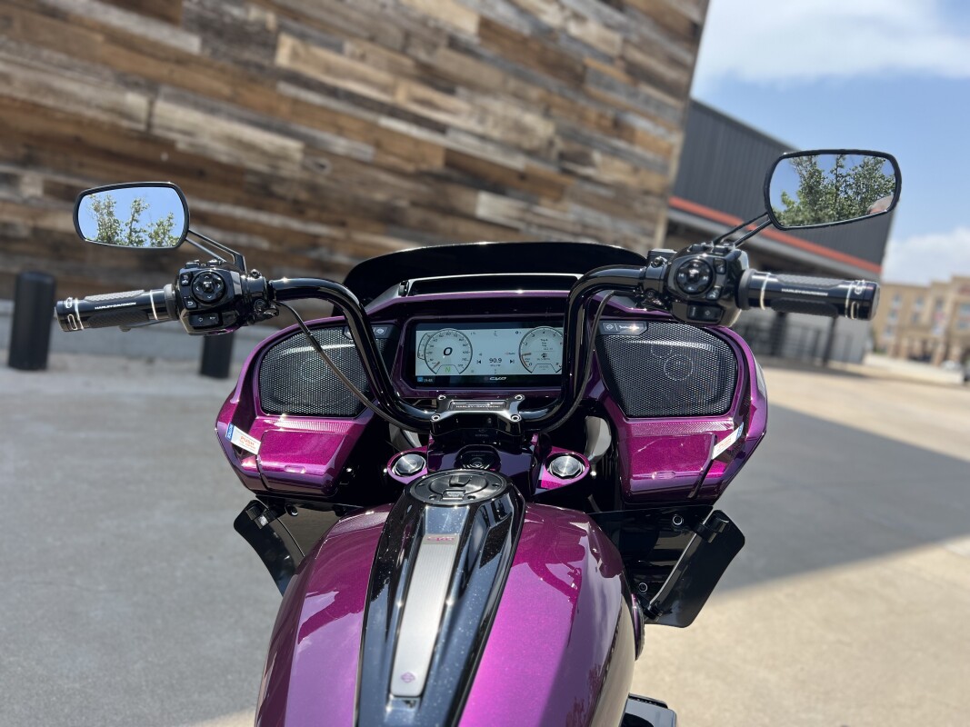 2025 Harley-Davidson CVO Road Glide Poison Berry - Photo 10