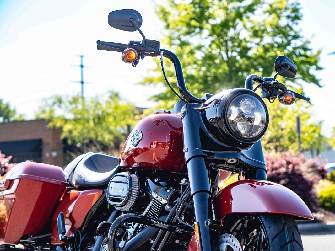 FLHRXS 2025 Road King Special - Photo 8