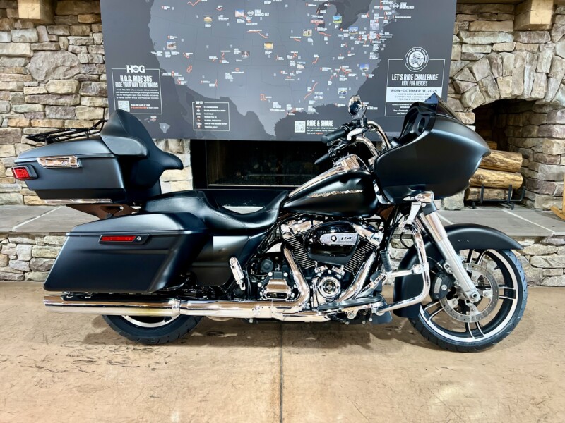 2017 FLTRXS - Road Glide Special 